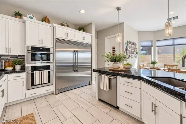 3962 Jacob Lake CIR, Las Vegas, NV 89118