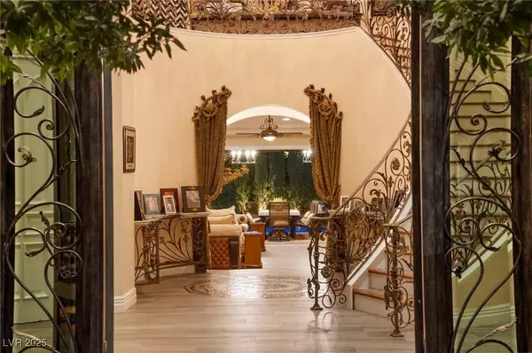 8808 Greensboro LN, Las Vegas, NV 89134