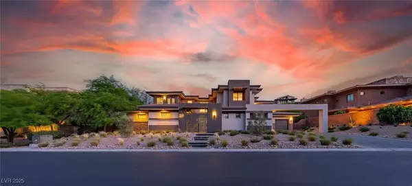 29 Soaring Bird CT, Las Vegas, NV 89135