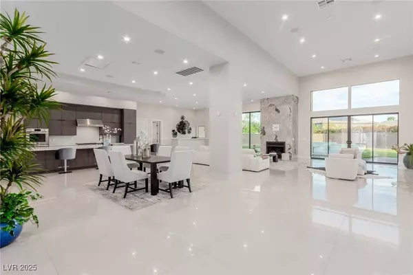 7062 Maverick ST, Las Vegas, NV 89131