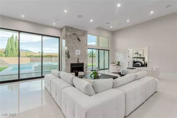 7062 Maverick ST, Las Vegas, NV 89131