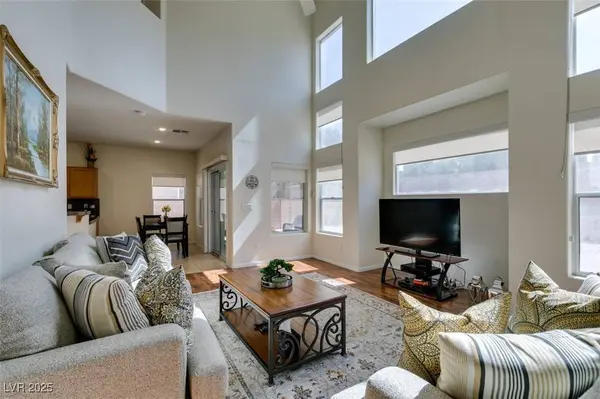 10952 Porto Foxi ST, Las Vegas, NV 89141