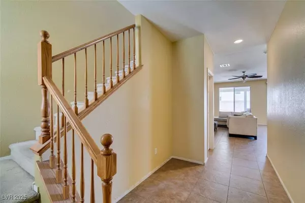 4998 Lavaliere AVE, Las Vegas, NV 89139