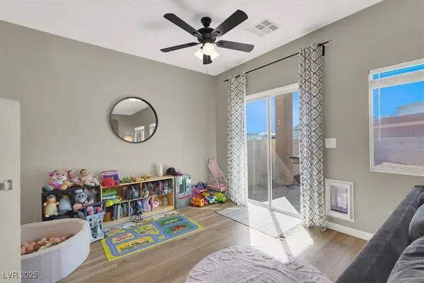 6559 Tumbleweed Ridge LN #102, Henderson, NV 89011