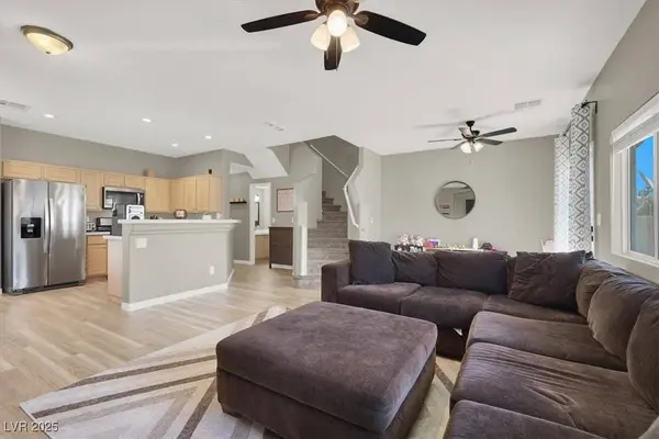 6559 Tumbleweed Ridge LN #102, Henderson, NV 89011