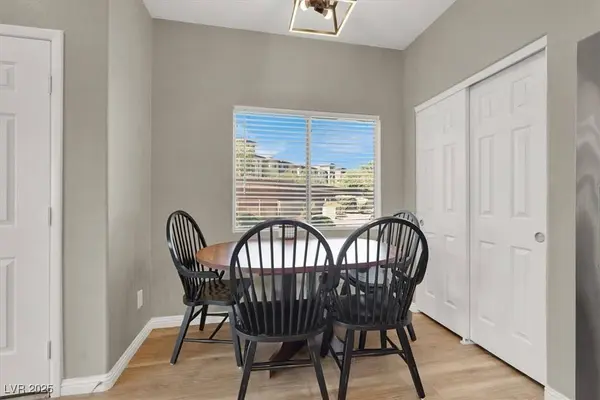 6559 Tumbleweed Ridge LN #102, Henderson, NV 89011