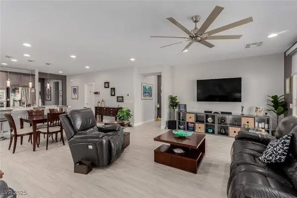9730 Wildflower Vista AVE, Las Vegas, NV 89166