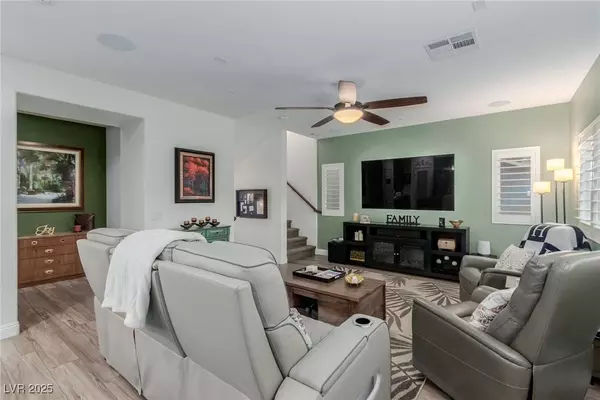 6739 Haymarket ST, Las Vegas, NV 89166