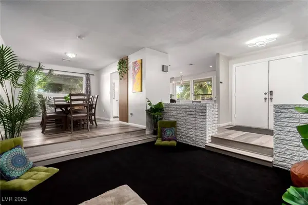 5710 Madre Mesa DR, Las Vegas, NV 89108