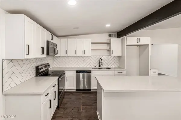 3220 Stanley AVE, North Las Vegas, NV 89030