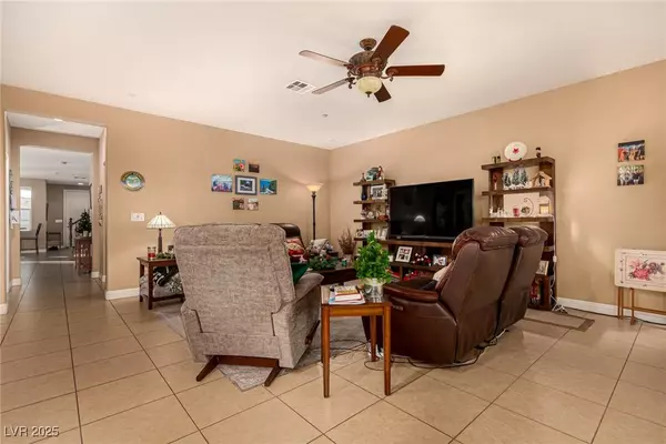 2012 Canvas Edge DR, Henderson, NV 89044