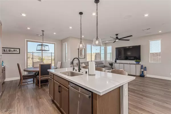 11850 Angle Cliff AVE, Las Vegas, NV 89138