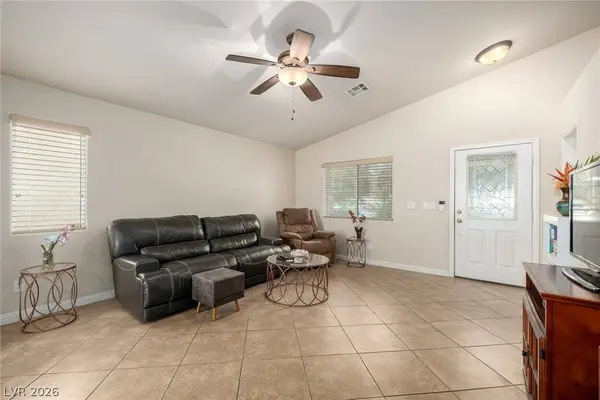 2821 Woodland Park AVE, North Las Vegas, NV 89086