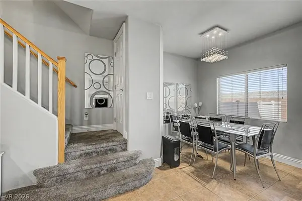 6721 Lookout Lodge LN #2, North Las Vegas, NV 89084