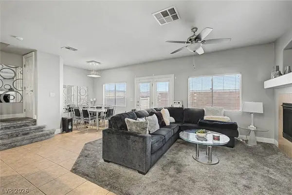 6721 Lookout Lodge LN #2, North Las Vegas, NV 89084