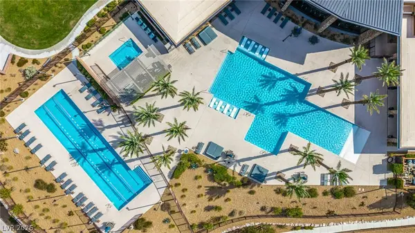 2568 Iron Crest LN, Las Vegas, NV 89138