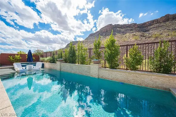5917 Heaven View DR, Las Vegas, NV 89135