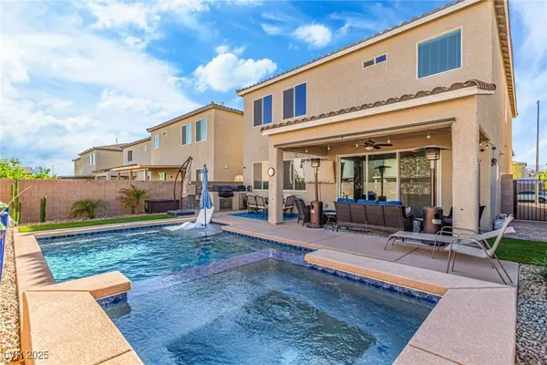 4618 Summer Azure ST, North Las Vegas, NV 89031