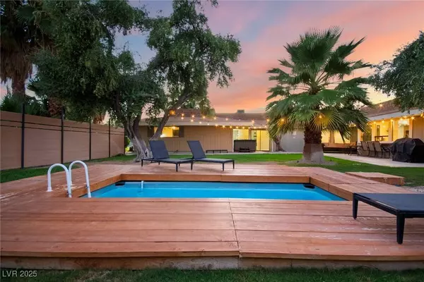 5710 Madre Mesa DR, Las Vegas, NV 89108