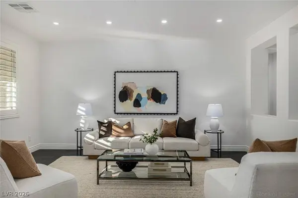 7840 Thunder Echo ST, Las Vegas, NV 89131