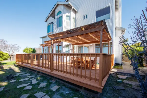 26854 Grandview Ave, Hayward, CA 94542-2321
