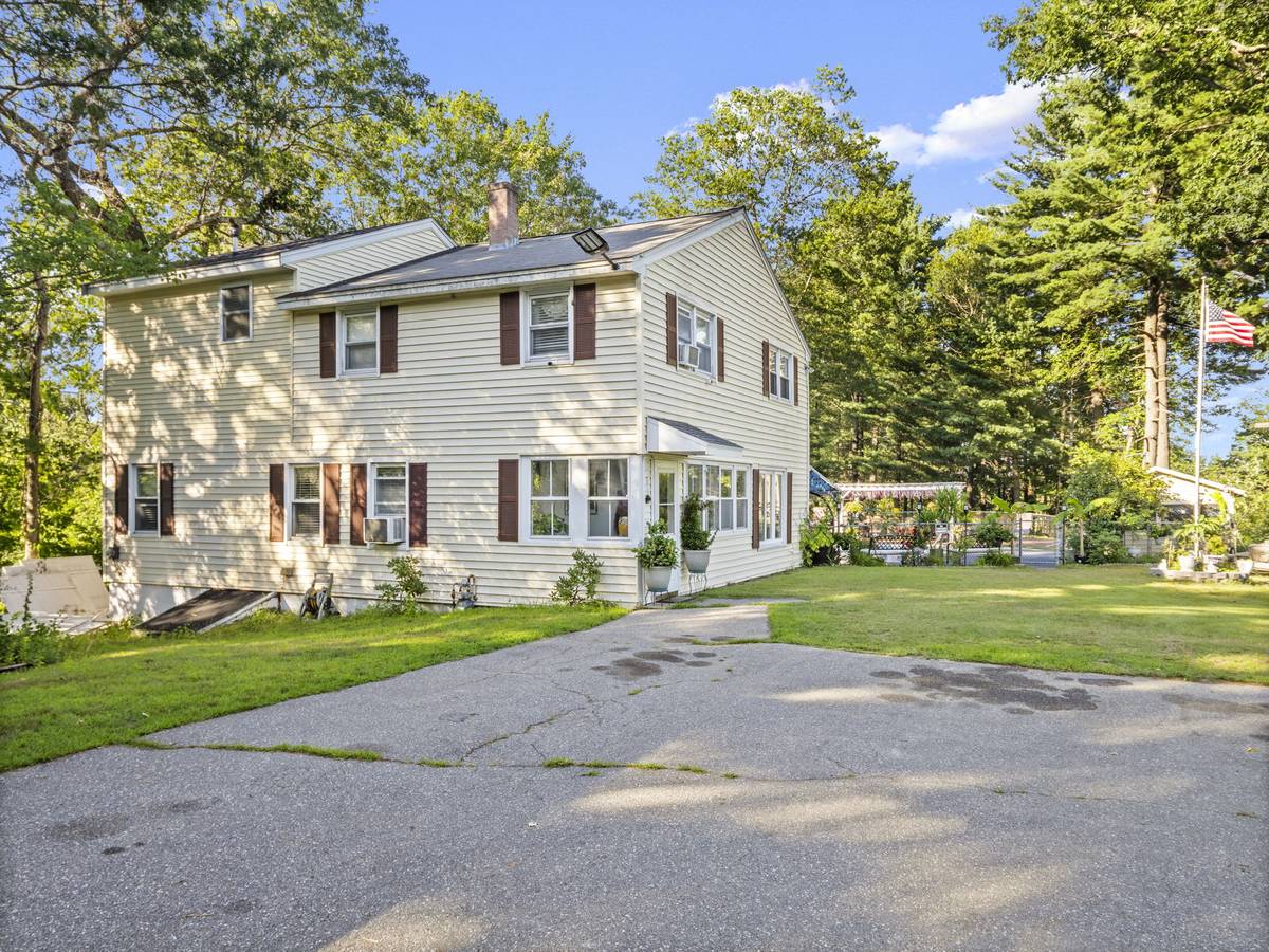 North Chelmsford, MA 01863-1620,97 Groton Rd