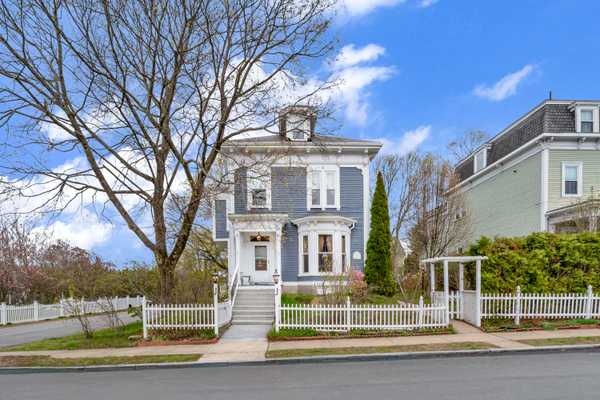 47 Highland Ave, Haverhill, MA 01830-4159