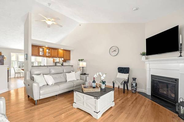 154 Hall RD, Fremont, NH 03044