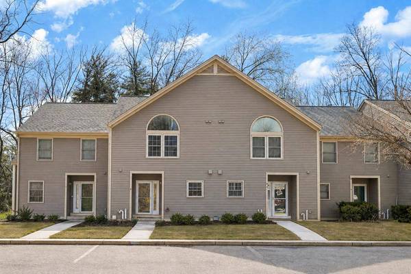 9 Village Falls WAY, Merrimack, NH 03054
