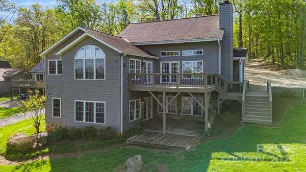 1711 Riverside DR, Lexington, NC 27292