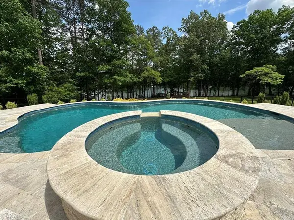 408 Emerald Bay DR, Salisbury, NC 28146