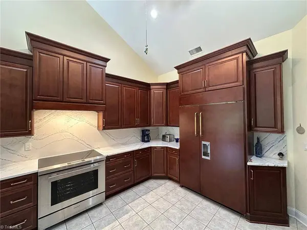 408 Emerald Bay DR, Salisbury, NC 28146