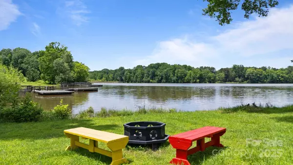 330 Waters RD, Salisbury, NC 28146