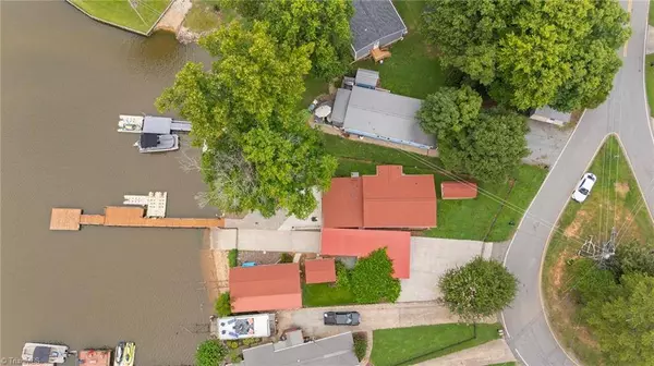 4274 Old Mountain RD, Lexington, NC 27292