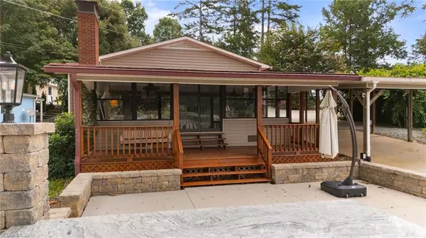 4274 Old Mountain RD, Lexington, NC 27292