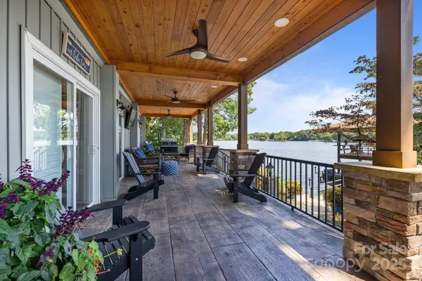 360 Tamarac Shores DR, Salisbury, NC 28146