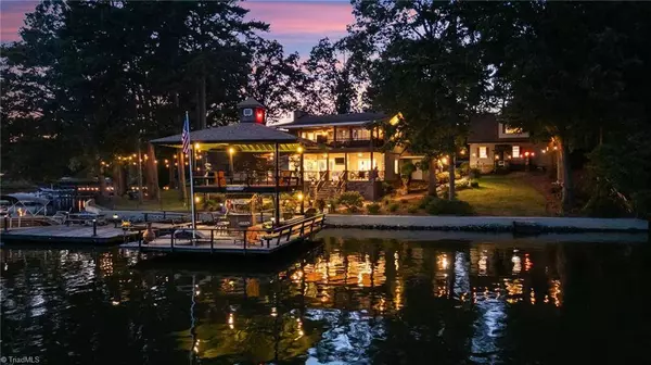 360 Tamarac Shores DR, Salisbury, NC 28146