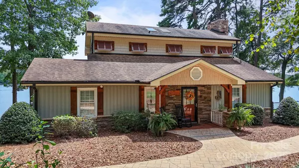 360 Tamarac Shores DR, Salisbury, NC 28146