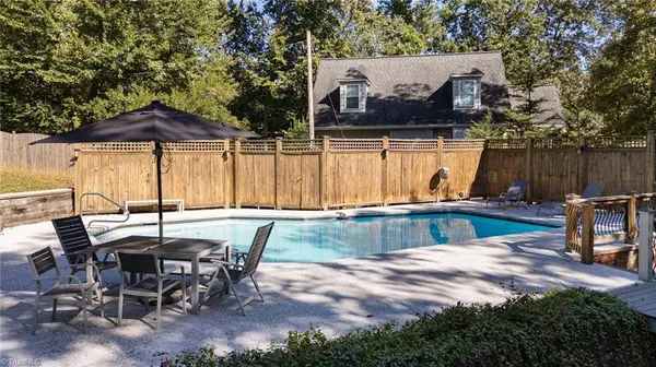 1112 Riverwood DR, Lexington, NC 27292