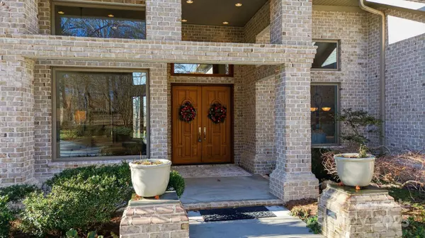 637 Wildflower TRL, Lexington, NC 27295