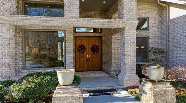 637 Wildflower TRL, Lexington, NC 27295