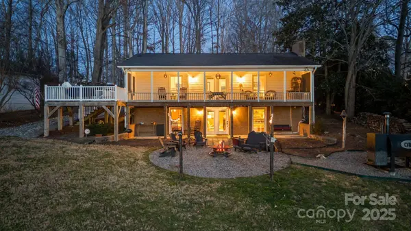 122 Lily Pad LOOP, Troutman, NC 28166