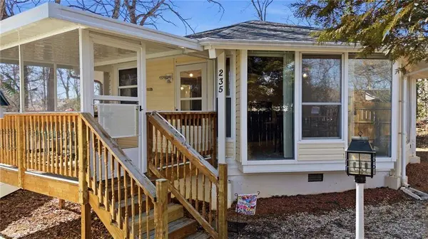 235 Rock Harbor DR, Lexington, NC 27292