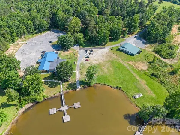 257 Boat Club LN, Salisbury, NC 28146