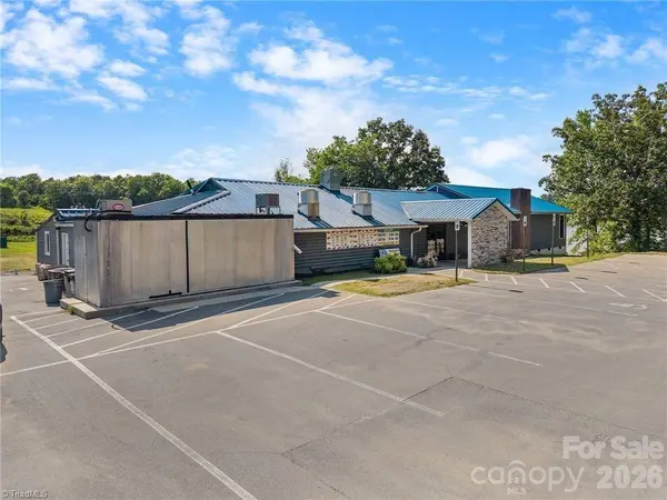 257 Boat Club LN, Salisbury, NC 28146