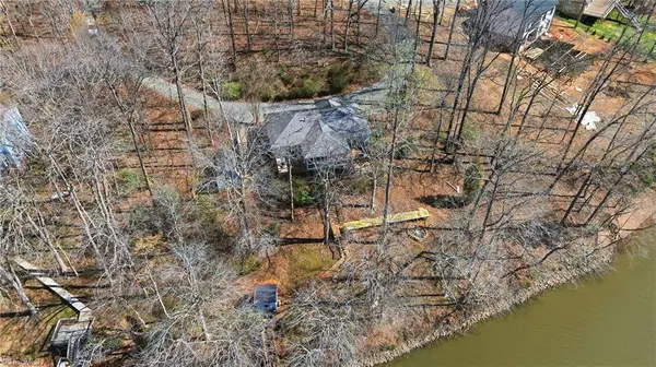 3920 Old Mountain RD, Lexington, NC 27292