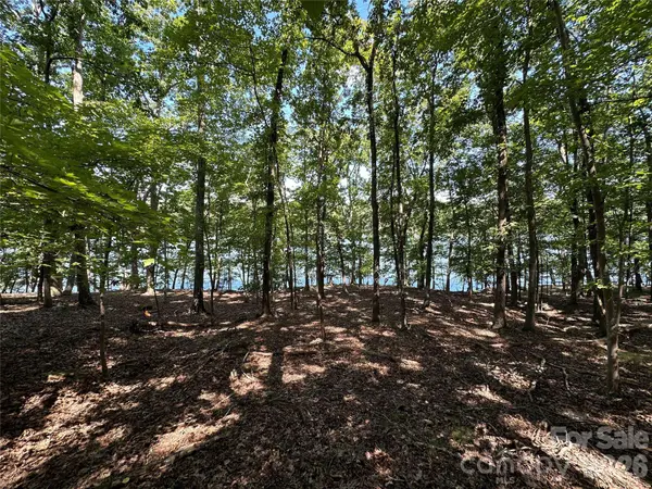 1768 Rocky Cove LN, Denton, NC 27239