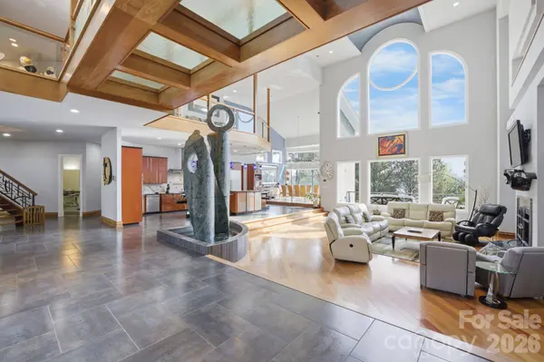 158 Printers LN, New London, NC 28127