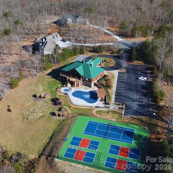 1768 Rocky Cove LN, Denton, NC 27239