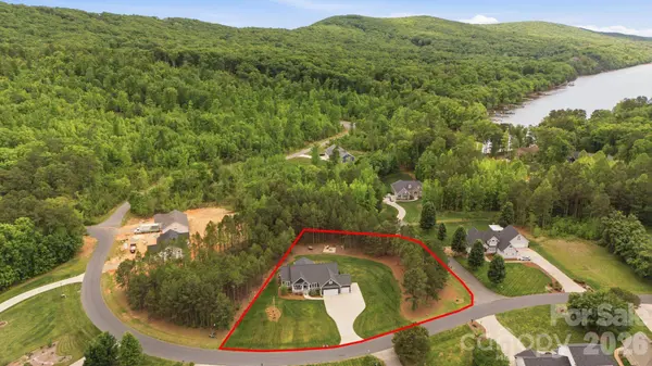 314 Potters LNDG, Denton, NC 27239